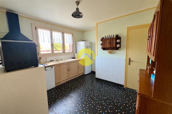 Maison et grand terrain au calme !