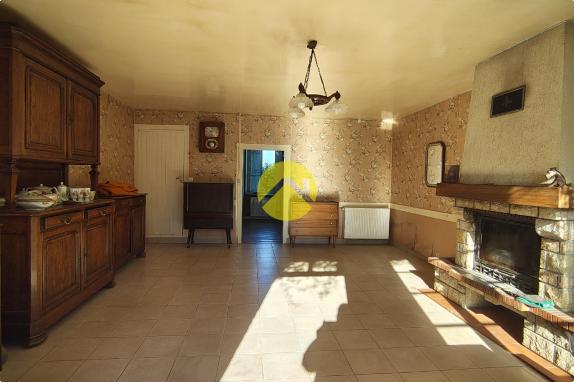 longère en pierre