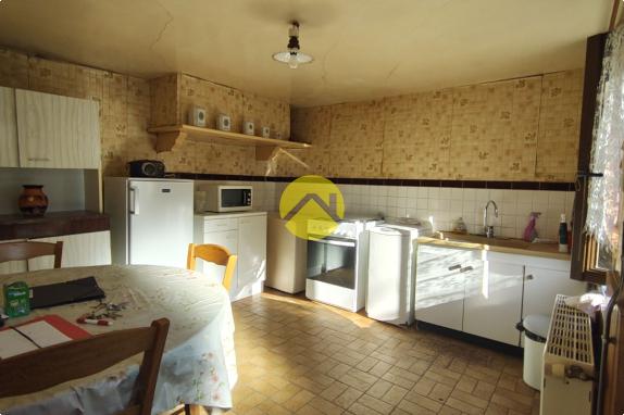 longère en pierre