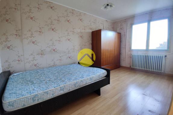 PAVILLON 69 M² SUR SOUS-SOL