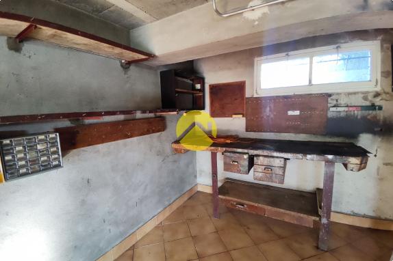 PAVILLON 69 M² SUR SOUS-SOL