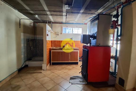 PAVILLON 69 M² SUR SOUS-SOL
