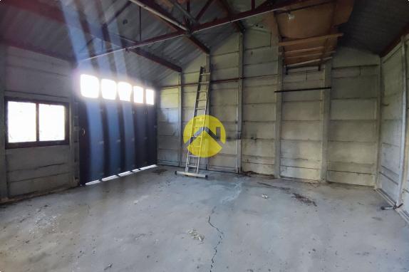 PAVILLON 69 M² SUR SOUS-SOL