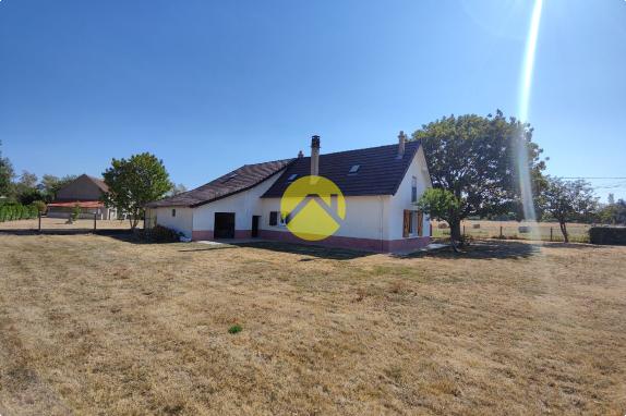 UNE VIE A LA CAMPAGNE