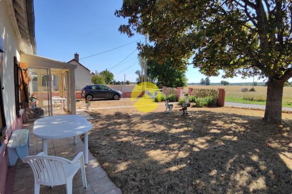 UNE VIE A LA CAMPAGNE
