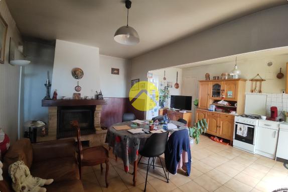 UNE VIE A LA CAMPAGNE