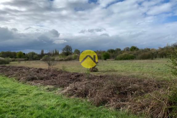 TERRAIN AGRICOLE DE 30510 M²