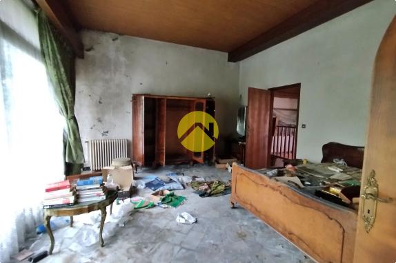 LENS CENTRE – 375 m² hors du commun