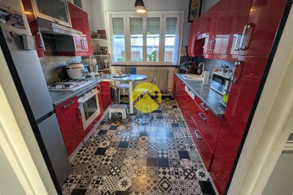 Apt 98m² avec balcon  