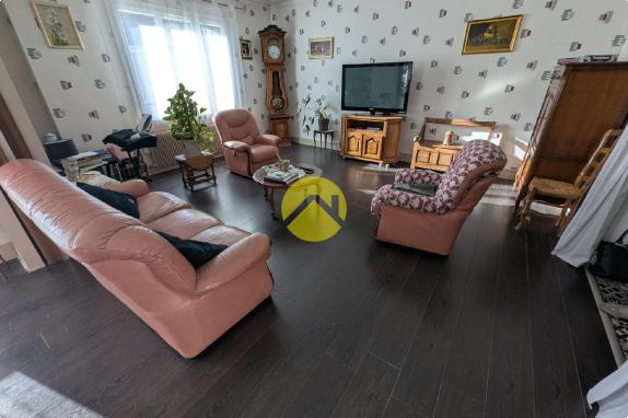 Apt 98m² avec balcon  