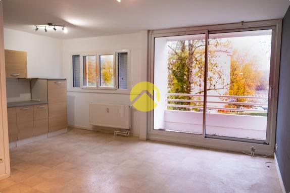 4 pièces de 76 M²