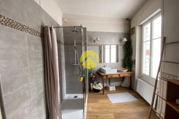 MAISON SECTEUR MARAIS  MAISON SECTEUR MARAIS