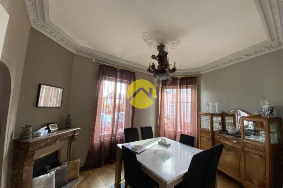 MAISON SECTEUR MARAIS  MAISON SECTEUR MARAIS