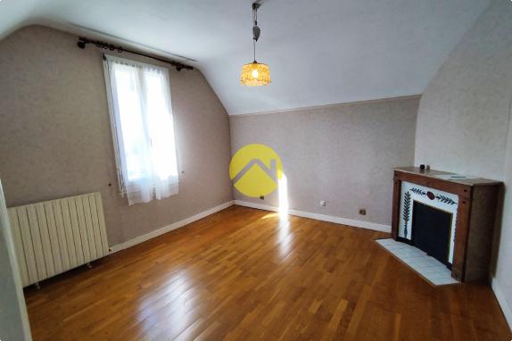 MAISON SUR SOUS SOL MAISON SUR SOUS SOL