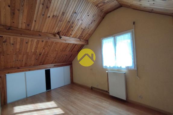 MAISON SUR SOUS SOL MAISON SUR SOUS SOL