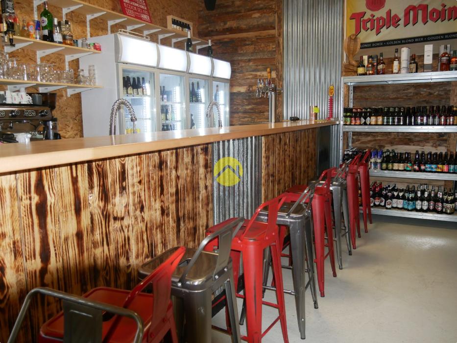 Bar à Thème