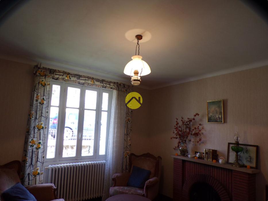 Maison sur sous-sol +te..rrain