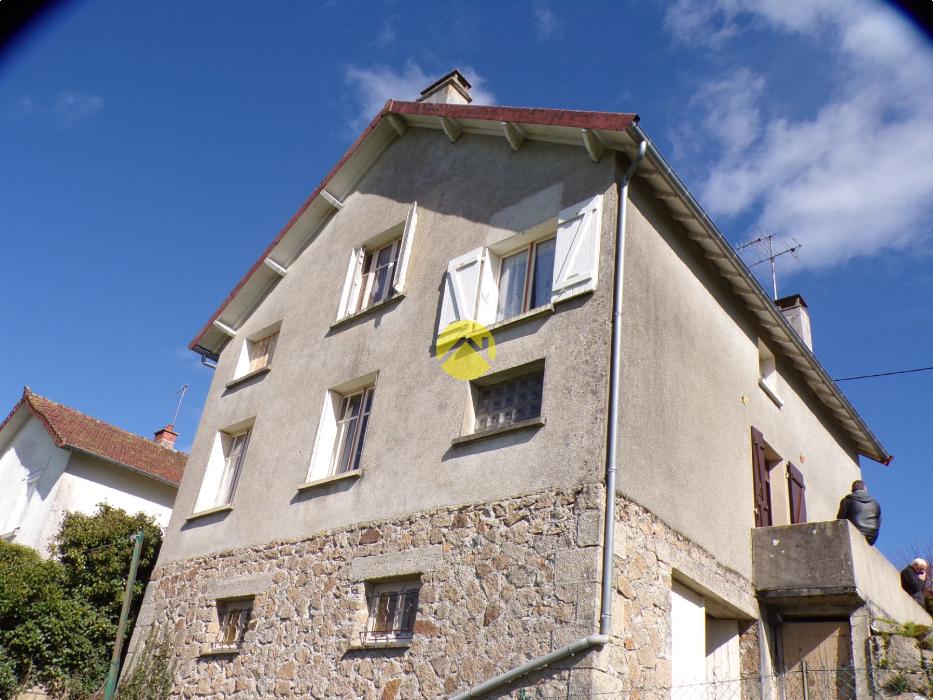 Maison sur sous-sol +te..rrain
