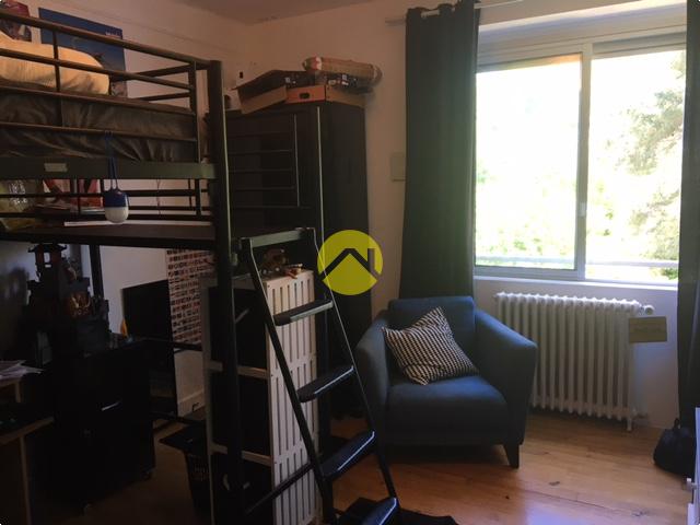 Maison-terrain et garage
