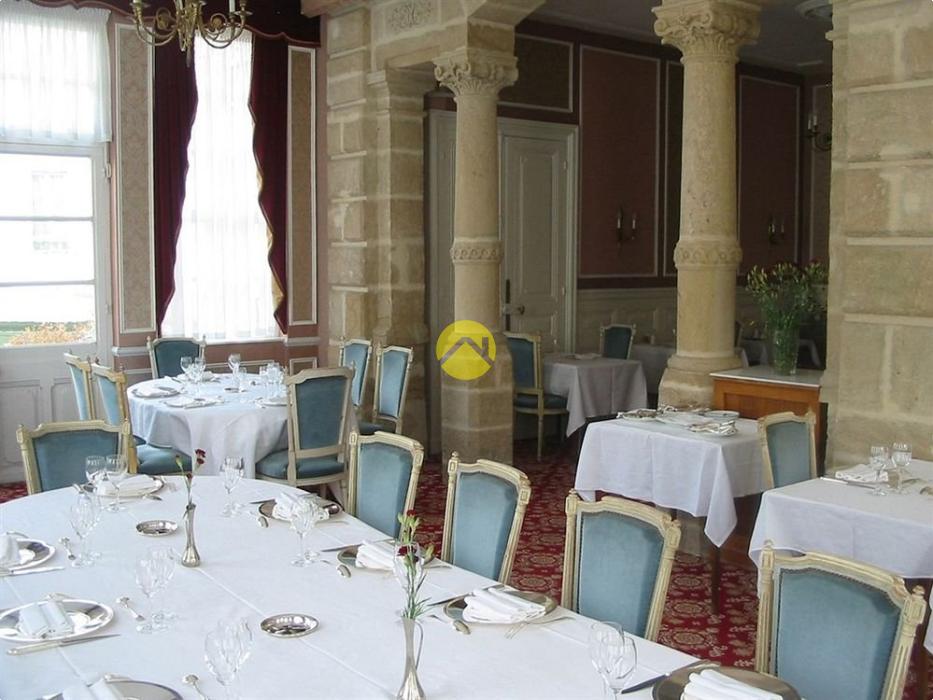 Hôtel-Restaurant les Thermes