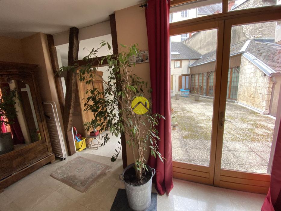 APPARTEMENT AVEC TERRASSE