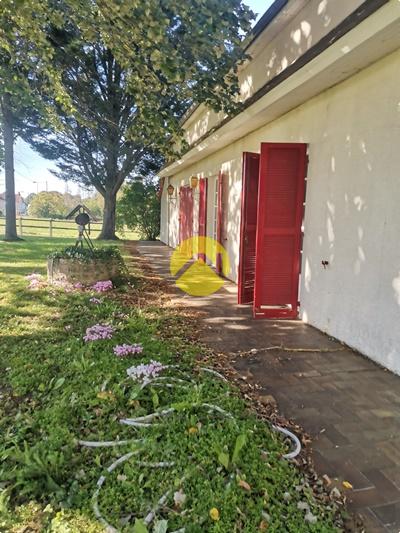 ENSEMBLE DE 2 MAISONS