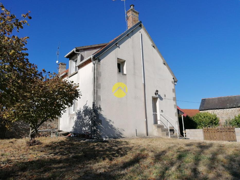 MAISON DE HAMEAU