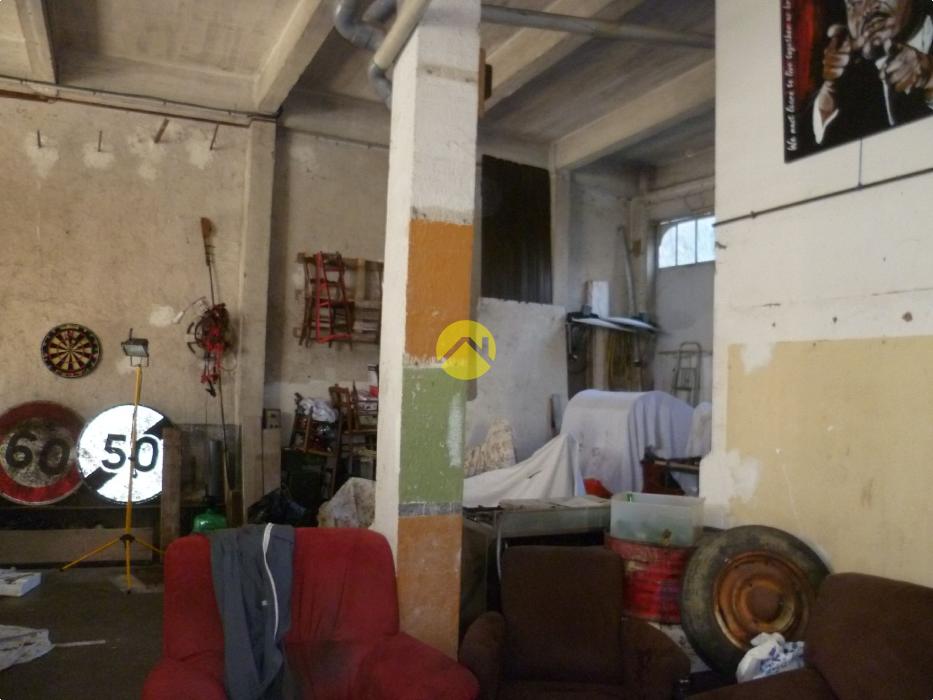 IMMEUBLE FORT POTENTIEL EN CV