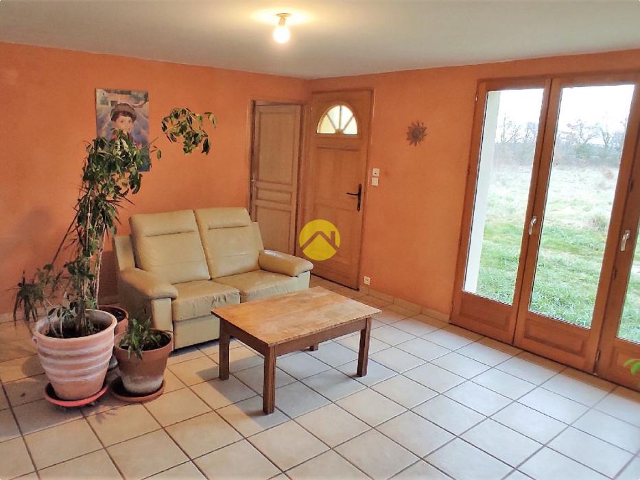 Maison au calme avec étang 