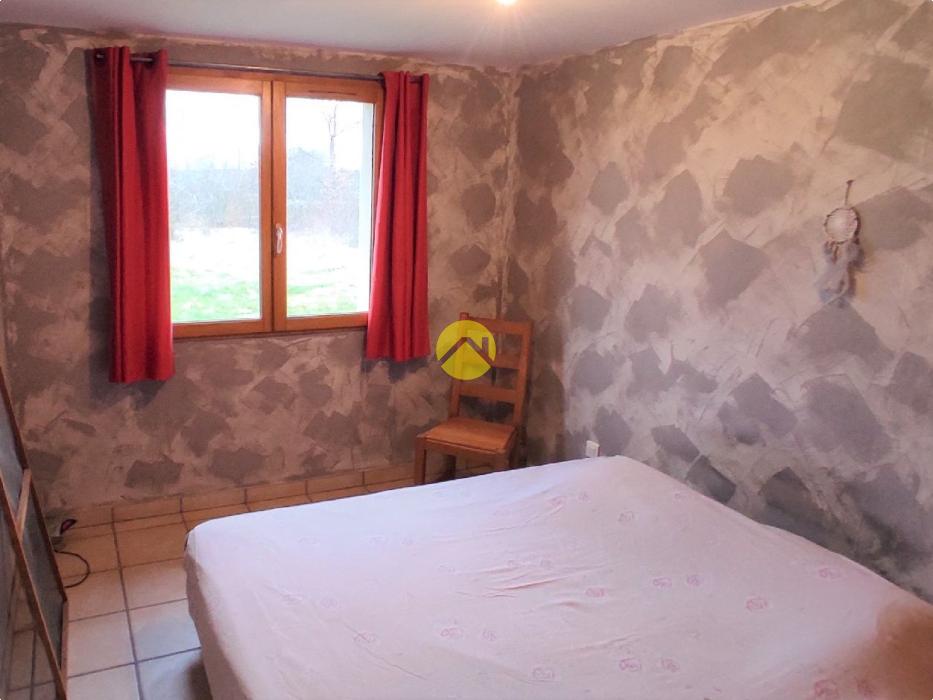 Maison au calme avec étang 