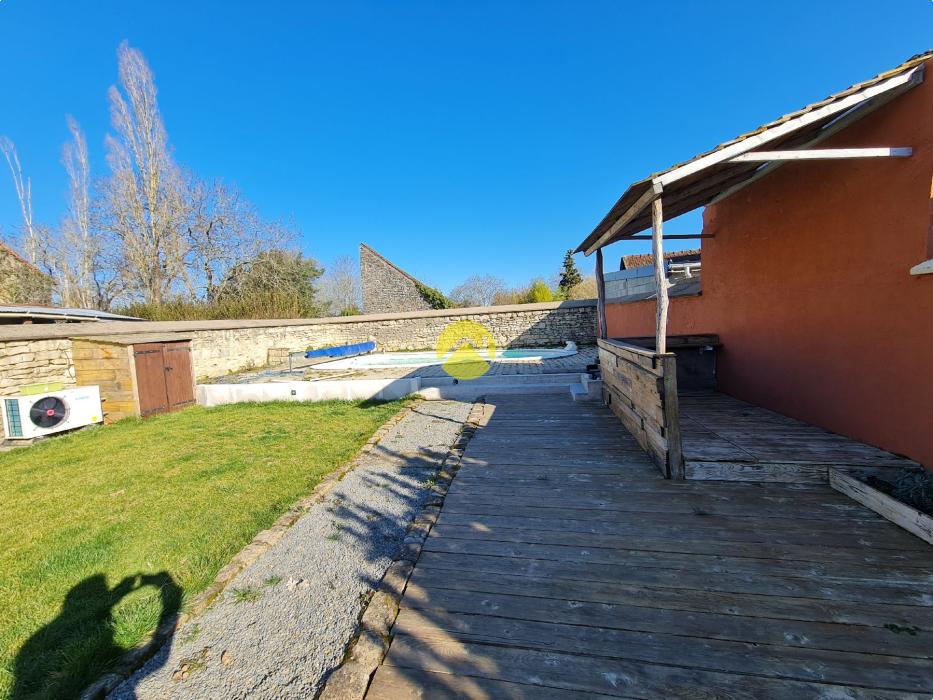 piscine et jardin en ville
