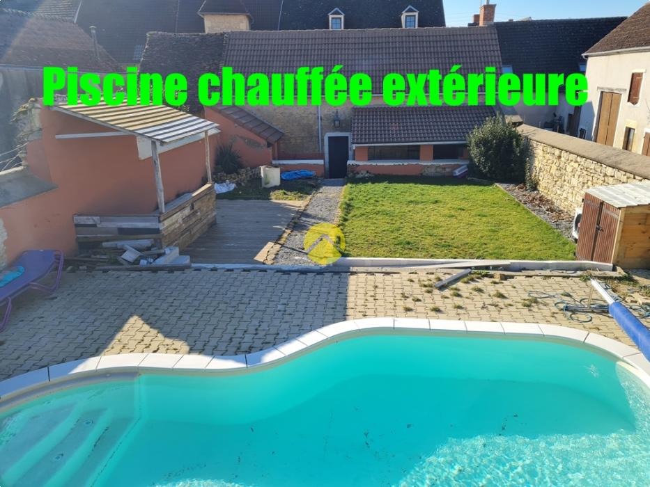 piscine et jardin en ville