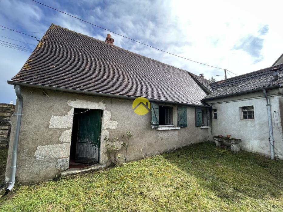 Maison de village avec jardin