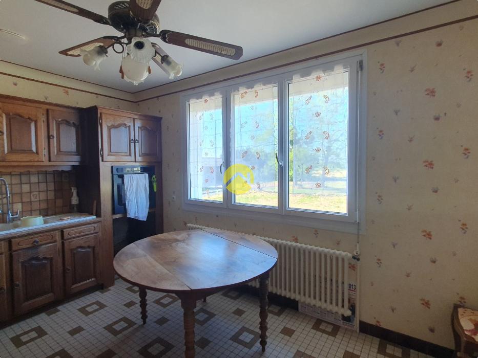 2 MAISONS, GRAND TERRAIN 