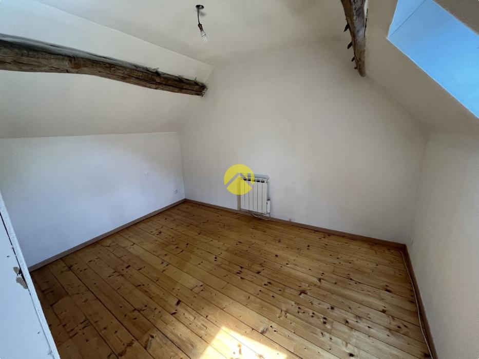 Maison avec jardin+dépendance