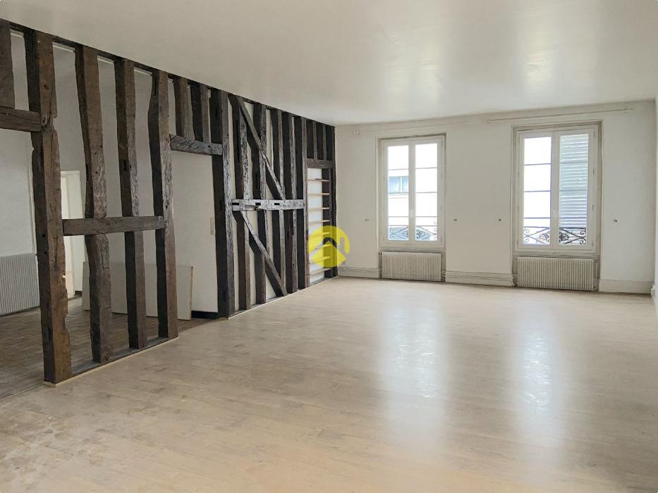 APPARTEMENT HYPER CENTRE