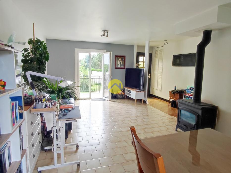 Maison 4 ch sur beau terrain
