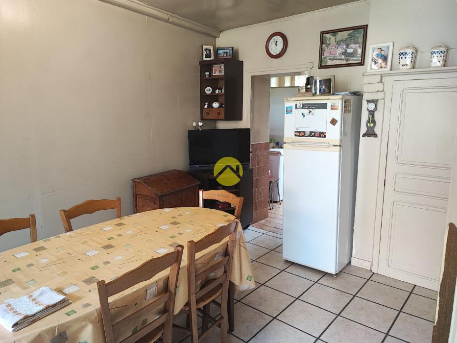 21274m² de terrain attenant...