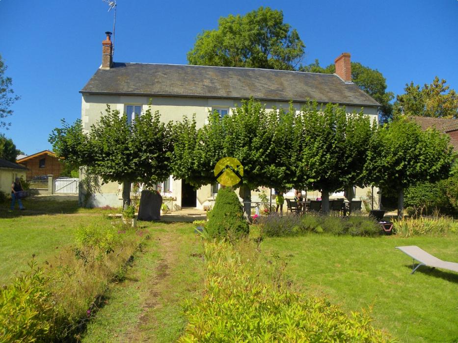 MAISON AVEC CHAMBRES D'HOTES