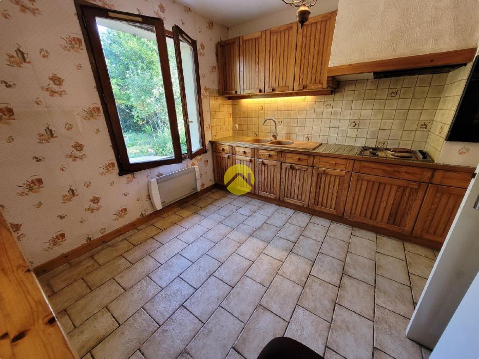maison 3 ch  -terrain 5.500m² 