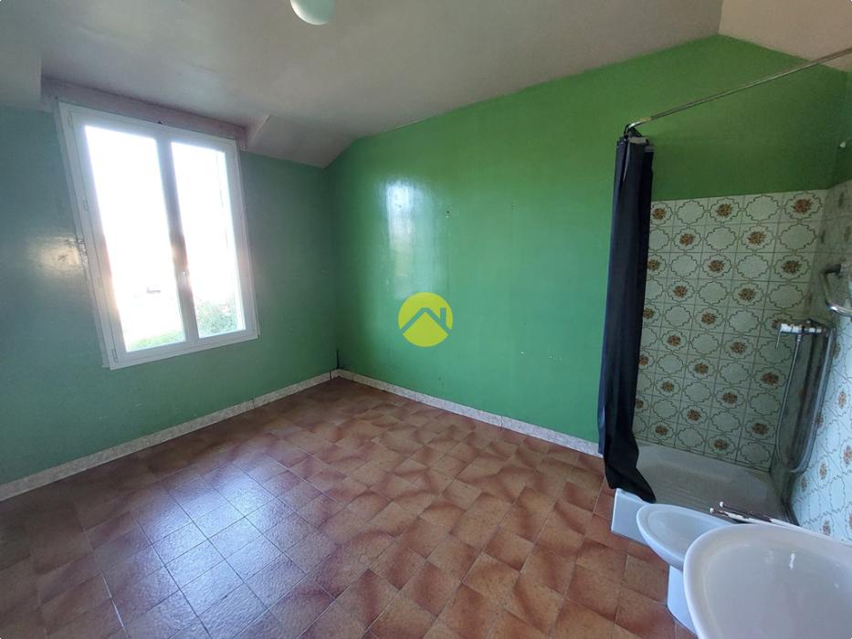 PAVILLON SUR TERRAIN CLOS
