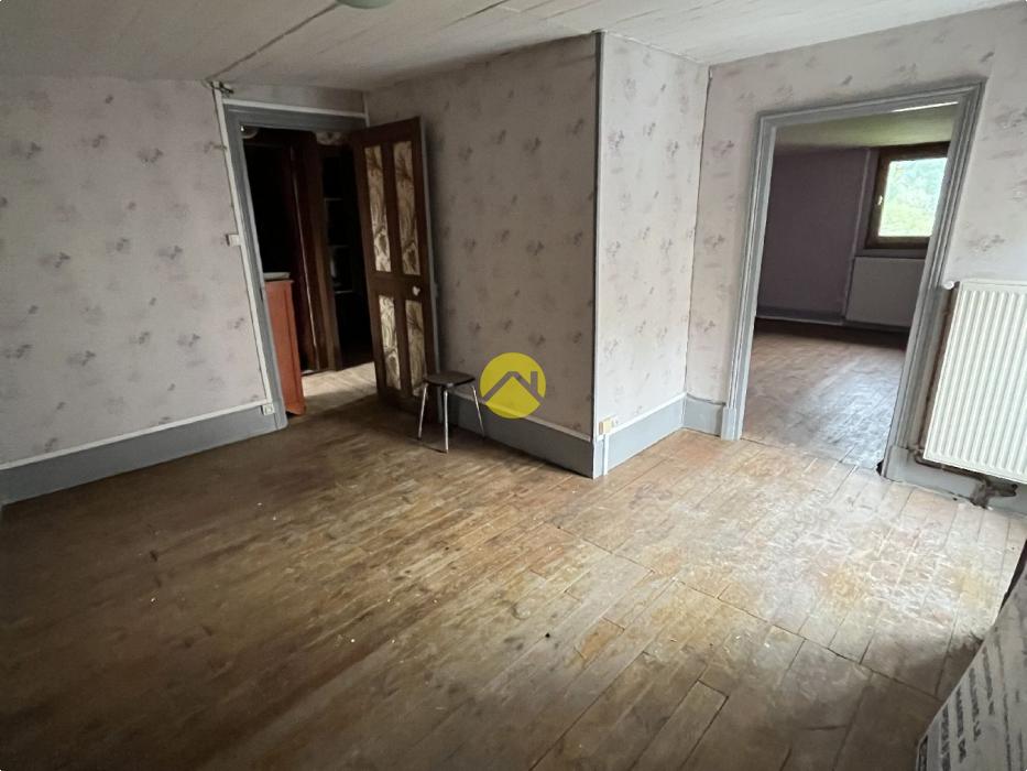 Maison de bourg gros potentiel