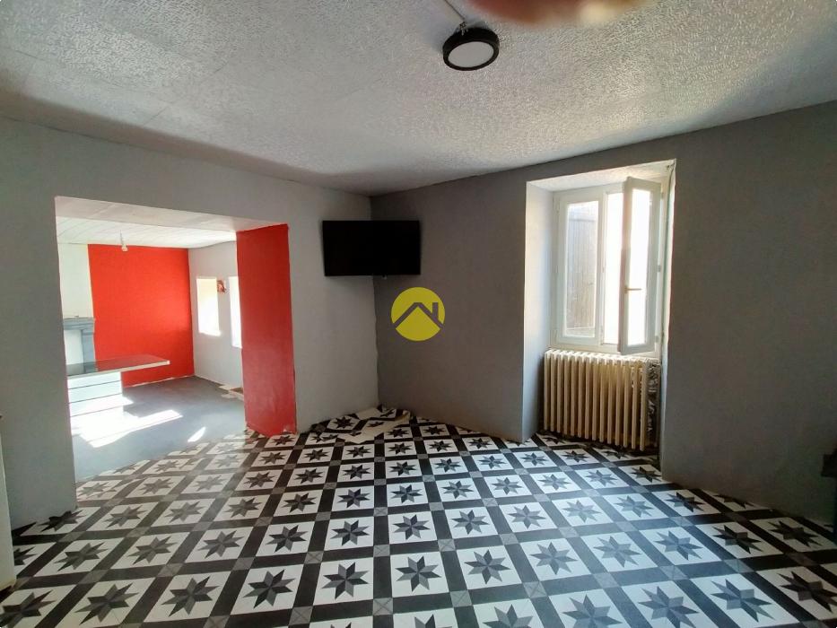 Maison partiellement rénovée