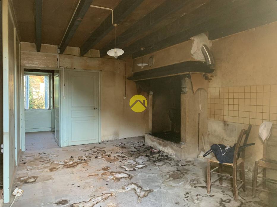 1 maison et 2 granges 