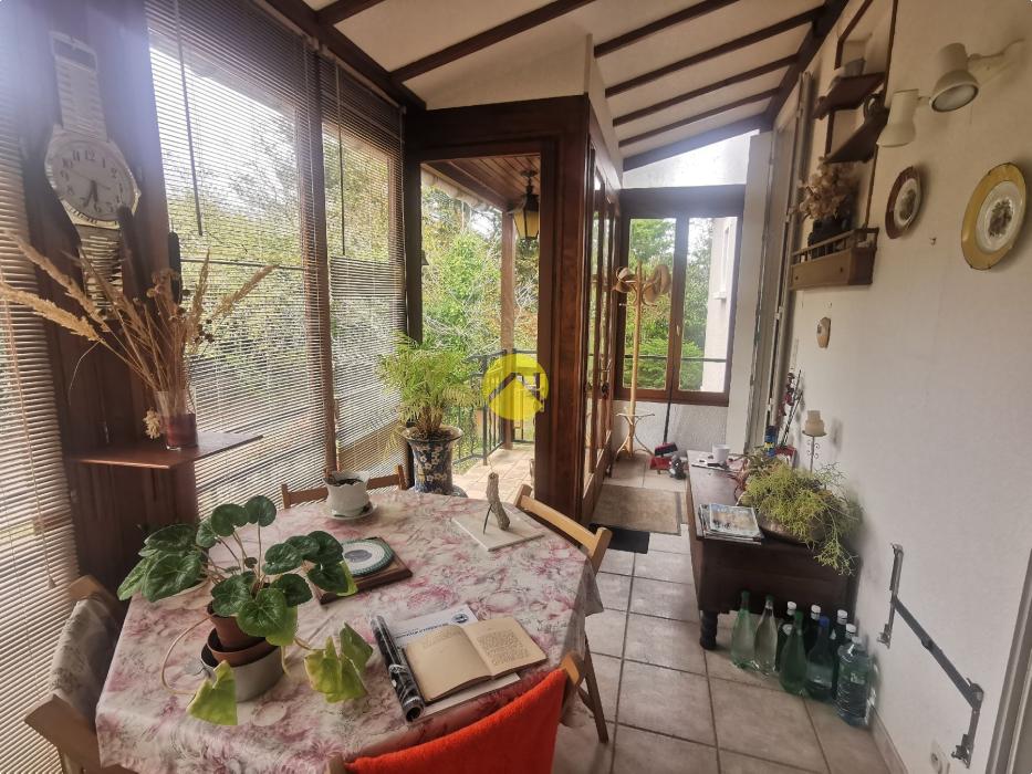 Belle Maison et Grand  Atelier