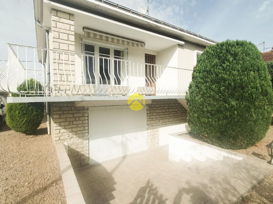 GRAND MAISON + STUDIO+ TERRAIN