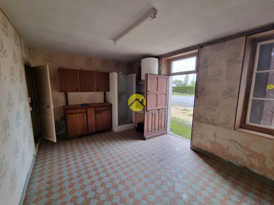 MAISON AVEC 700 M DE TERRAIN