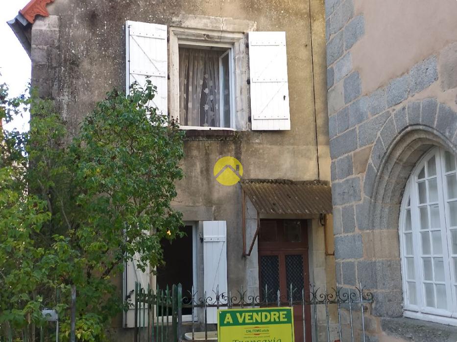 Maison avec cour