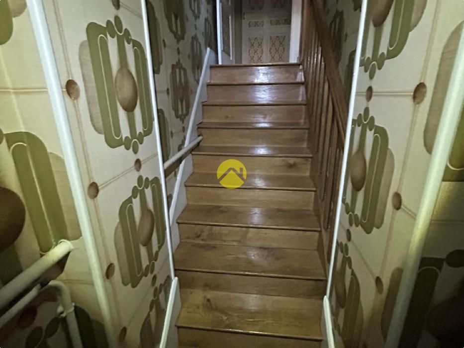 Maison proche du village et terrain