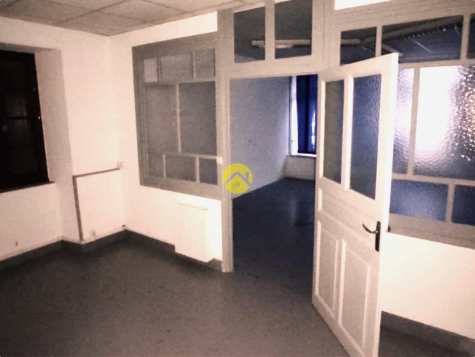 LOCAL COMMERCIAL A LOUER